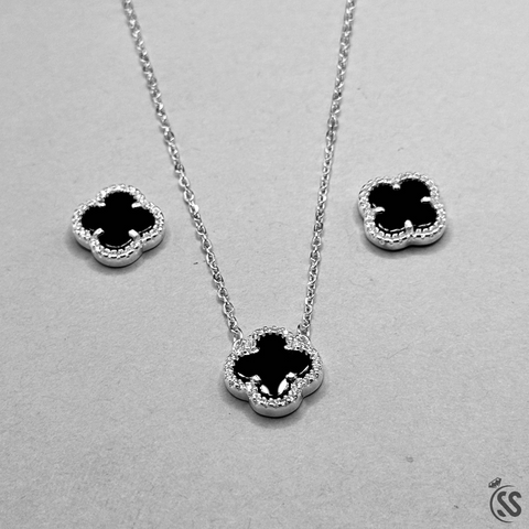 Elegant Black Clover Pendant & Earring Set – Silver Beaded Trim