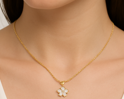 Elegant Gold-Plated Floral Pendant Necklace